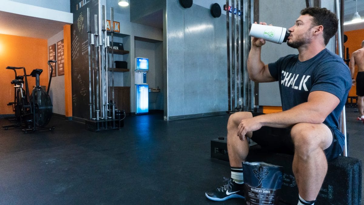 C e bf d d e c f ¿debo tomar proteína después de entrenar?
